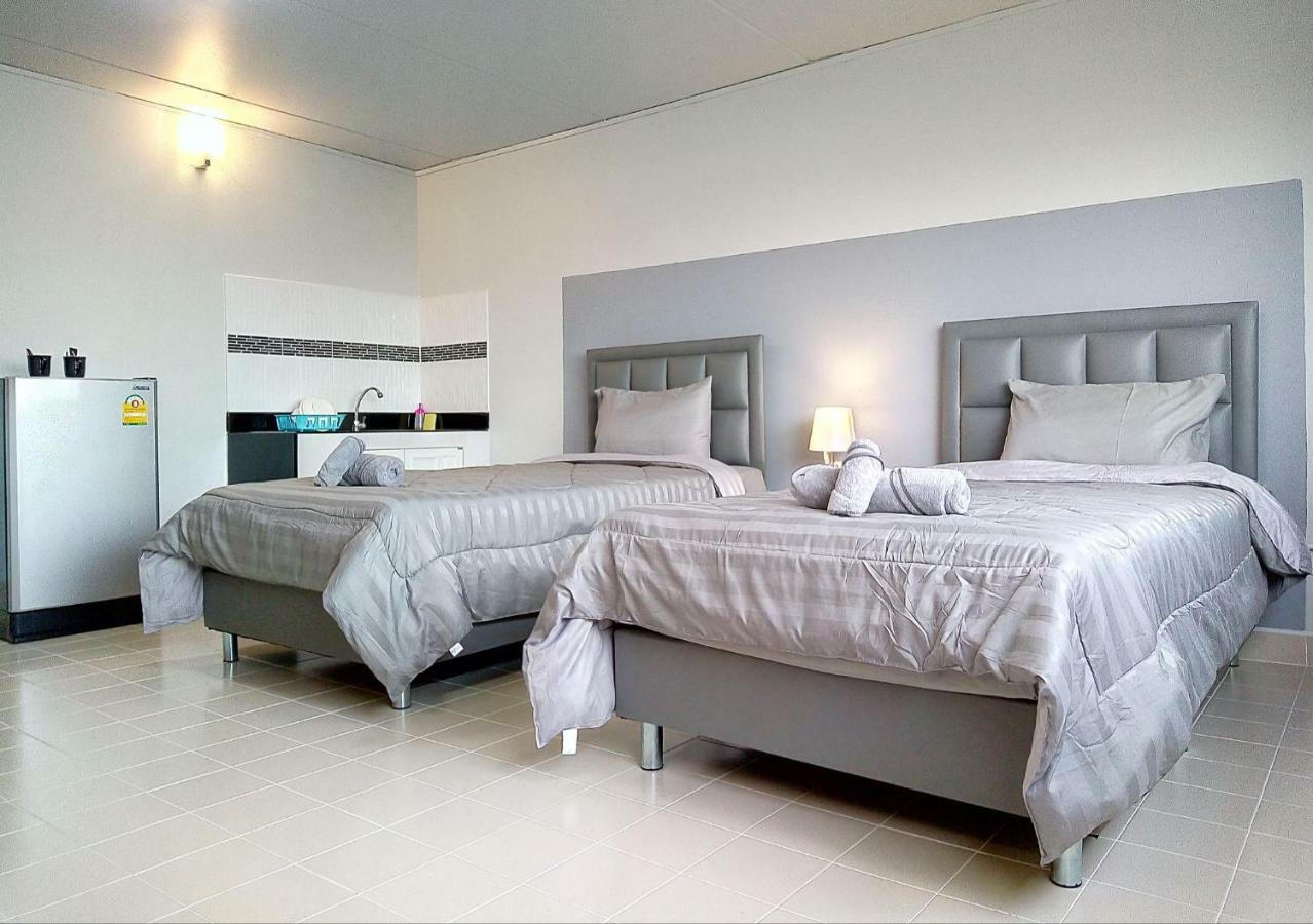 Popular Condo Muangthong By Khun Eve Nonthaburi Eksteriør bilde